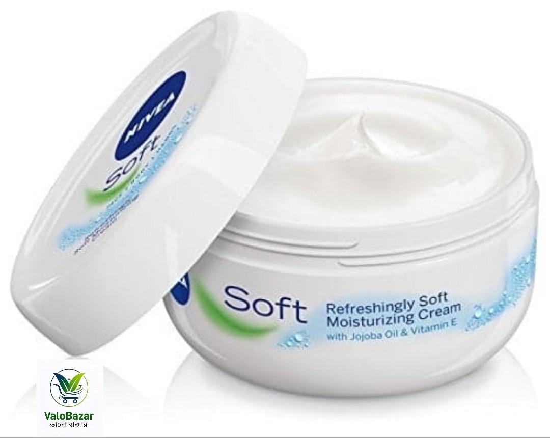 Nivea soft moisturizer cream 200m UAE